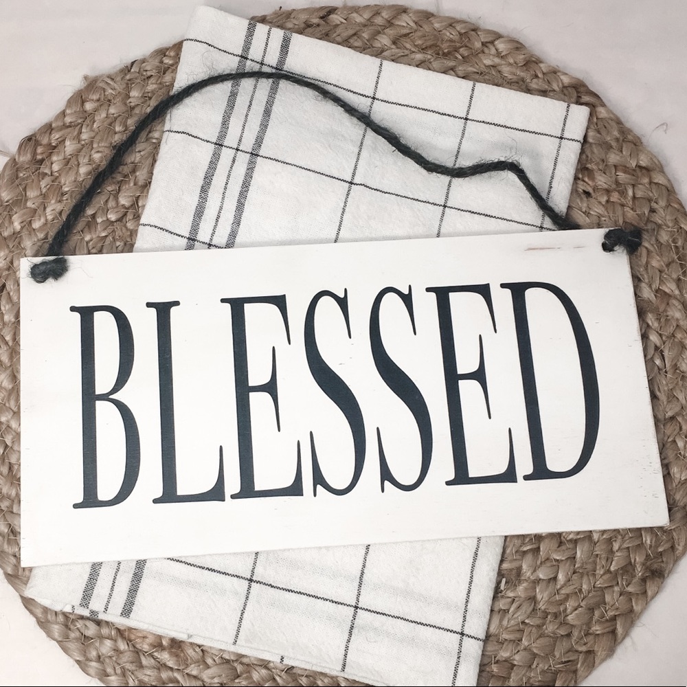 🛒2/$30!🛒 BLESSED - HANDCRAFTED PAINTED WOOD SIGN